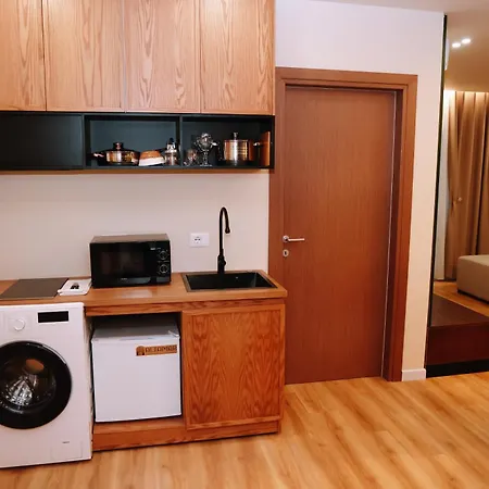 Altamar Luxury Entire Appartamento Golem (Tirana)